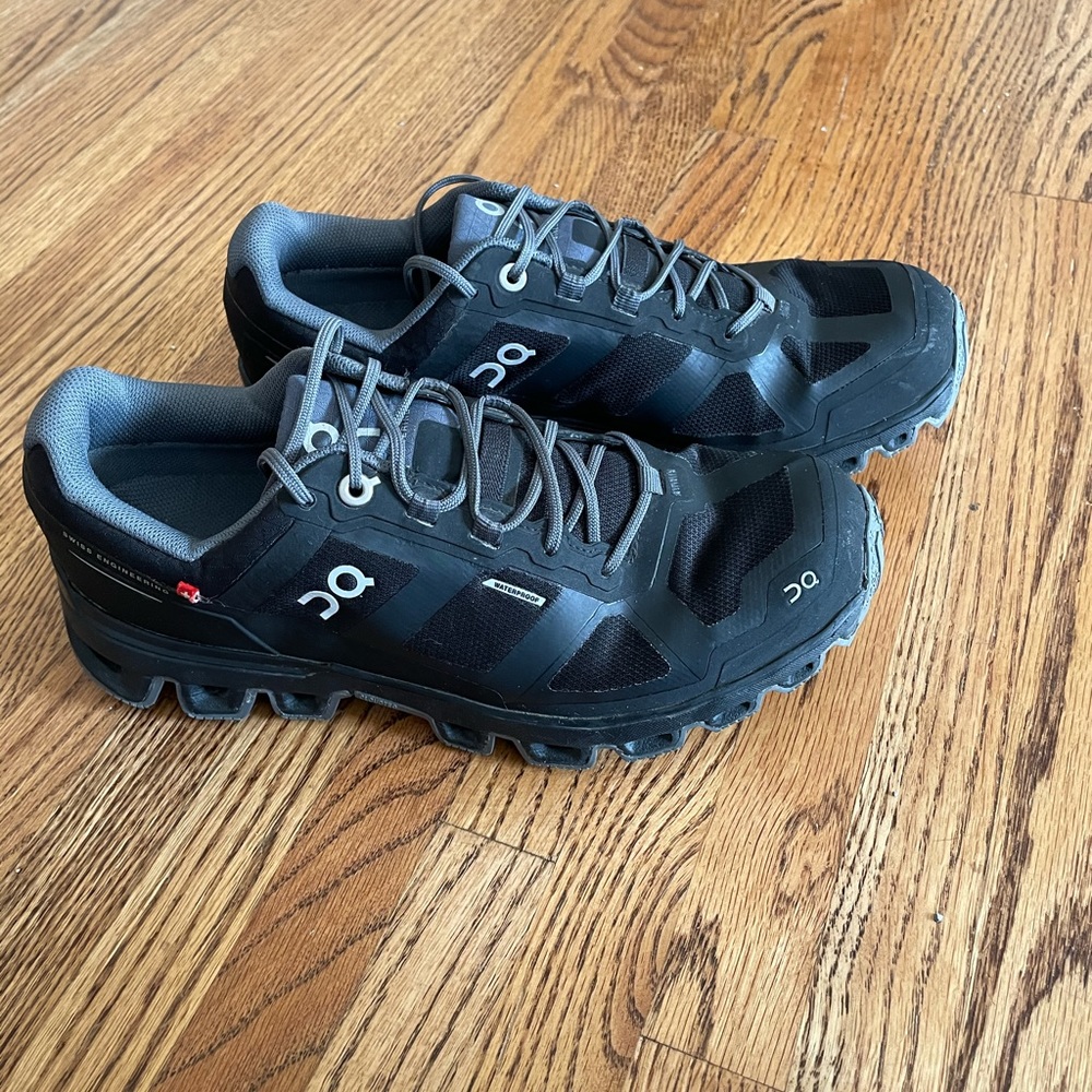 OC hiking shoes